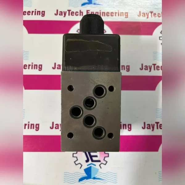 Rexroth 4we10d33/cw230n9k4 Electromagnetic Directional Valve 00912496 - Image 8